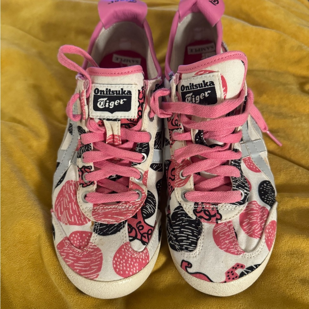 Onitsuka Tiger by Asics women Sneakers - Pink, Black, and White